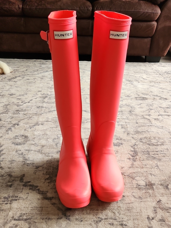 Hunter Shoes - RARE Matte Hot Pink Hunter Rain Boots